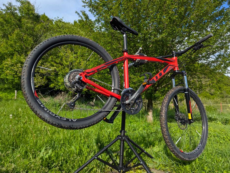 De vanzare: Bicicleta MTB Scott Aspect – marimea M, aproape noua!
