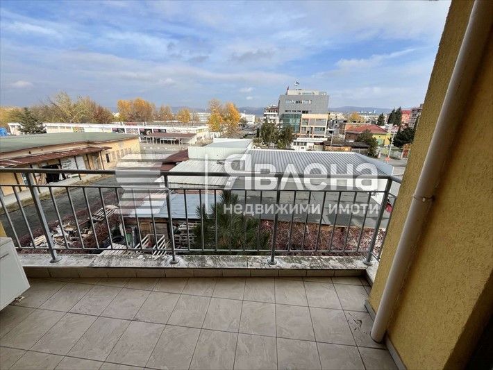 Продава се Двустаен апартамент в к.к. Слънчев бряг - 72 кв.м за 980 €/кв.м - Снимка #3