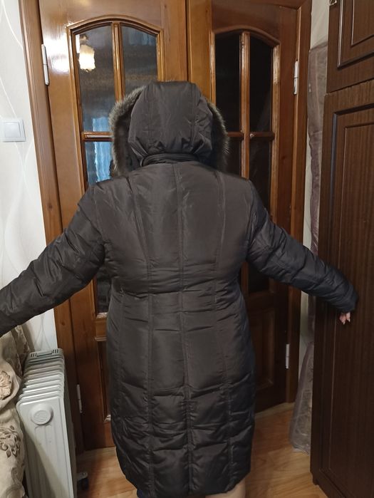 Пальто зимнее с чернобуркой