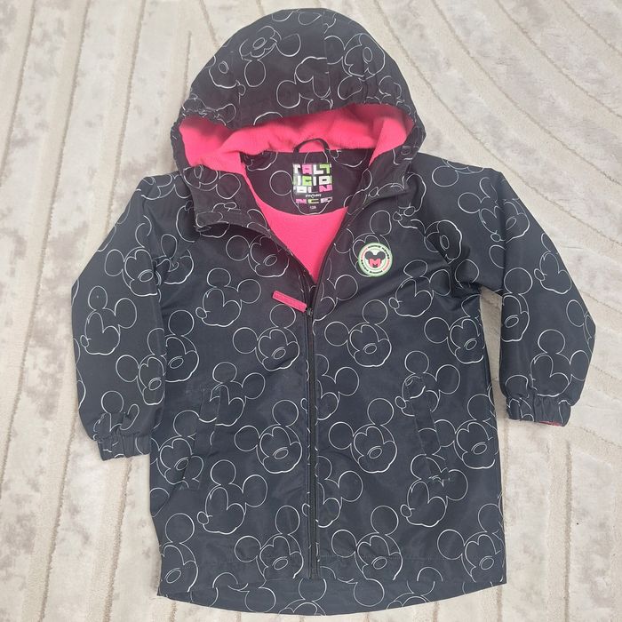 Ветровка на девочку