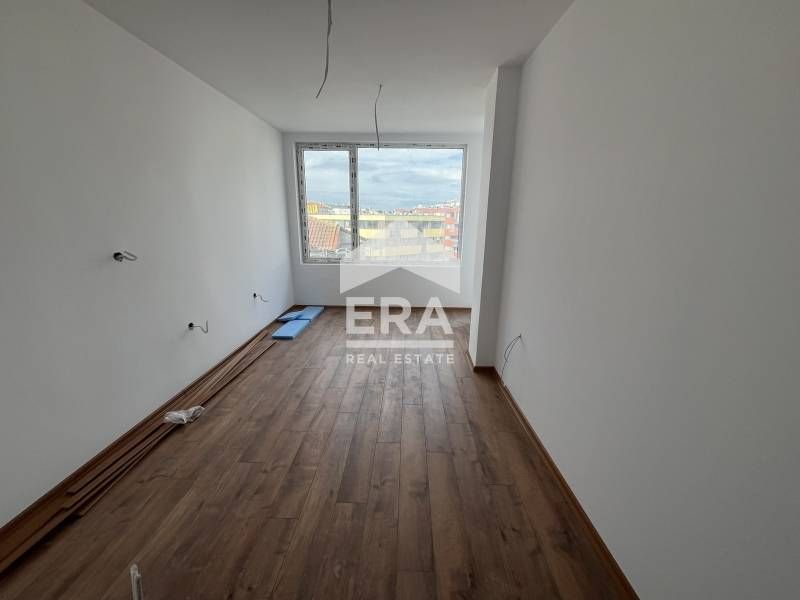 Двустаен, ексклузивен, югозападен, завършен до ключ апартамент за прод