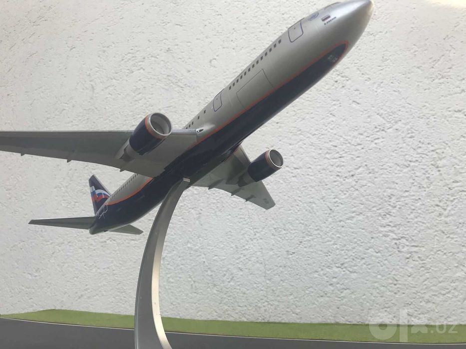 конструктор модель самолёта Boeing 767 клей в подарок!