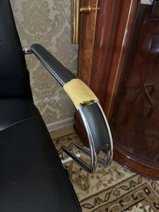 Кресло офисное черное