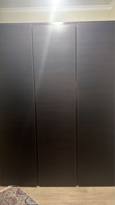 Шкаф продается,не разбитое