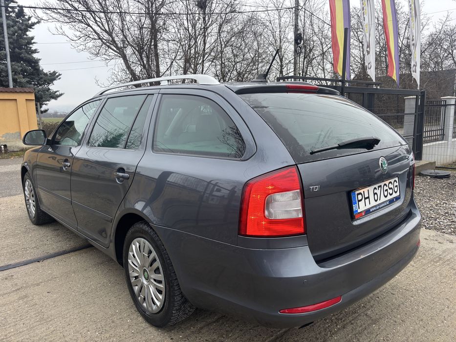 Skoda octavia 1.6 TDI 2012 euro5 xenon navigatie