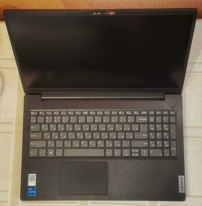 LENOVO V15 ( i5 -12500H).Офисный ноутбук. Новый. С гарантийным талоном