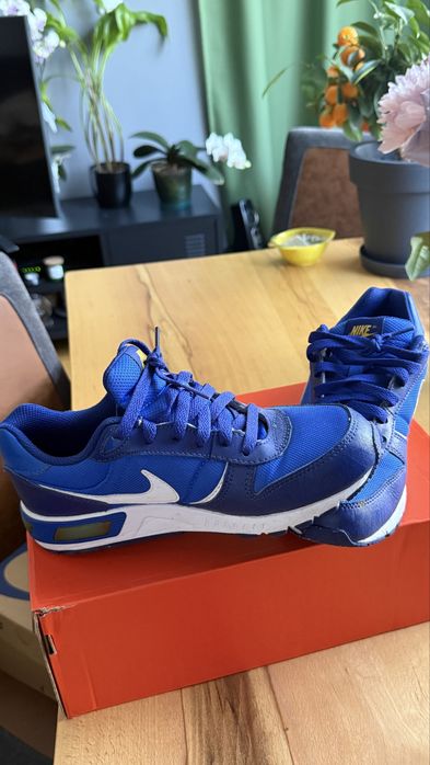 Оригинални маратонки Nike