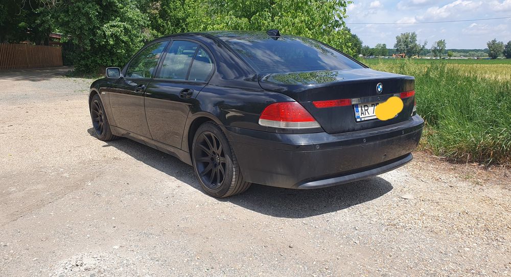 BMW Seria 7 2004 — imagine 2