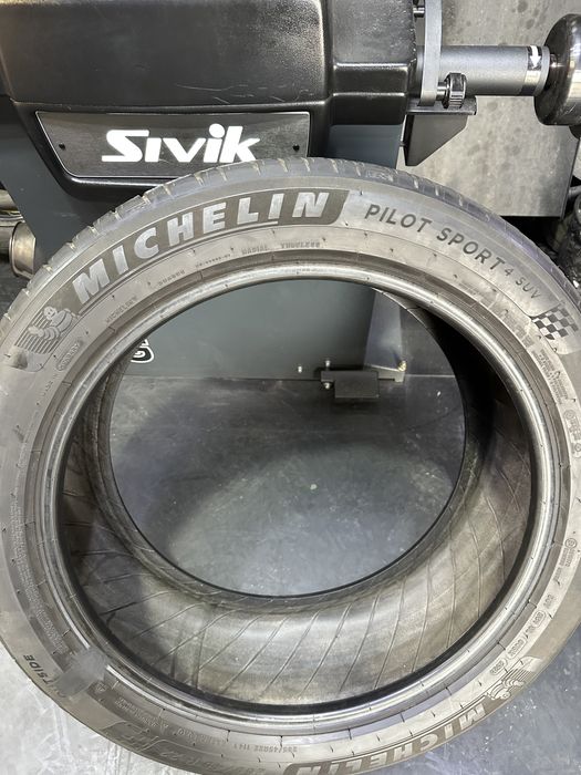 Michelin Pilot Sport 4 SUV 285/45 R22