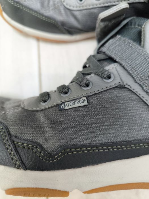 Зимни-Есенни детски обувки 36 номер за дъжд