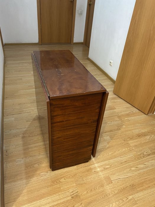 Раскладной стол.