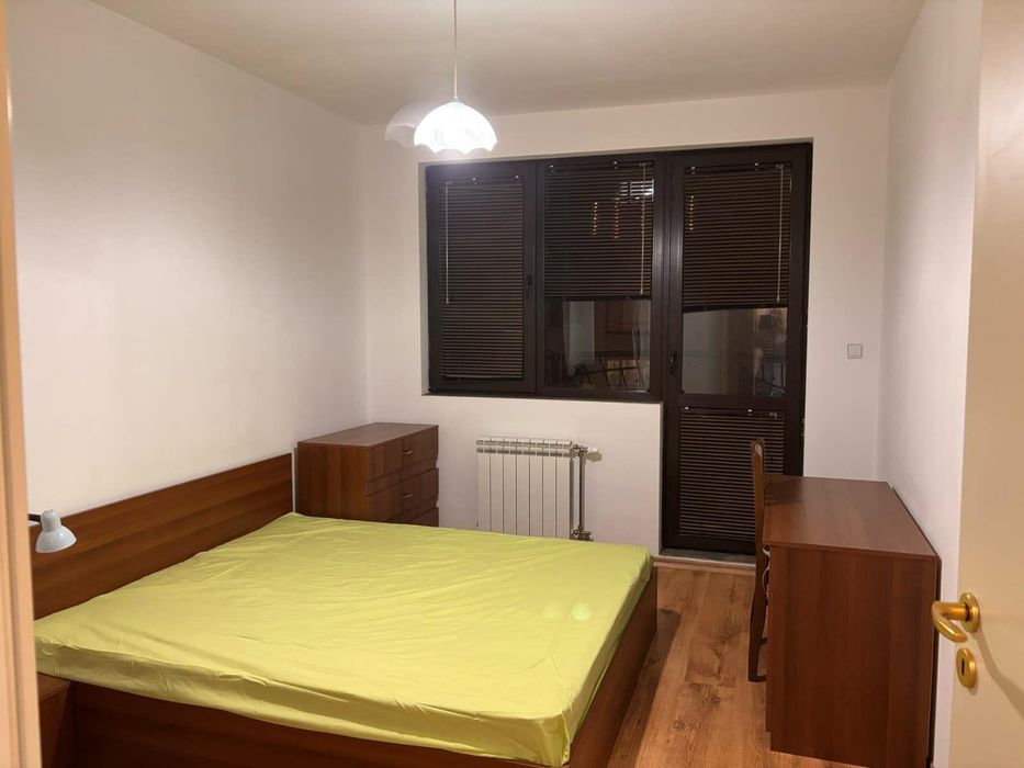 Дава се под наем Тристаен апартамент в София, Стрелбище - 65 кв.м за 797.64 € - Снимка #1