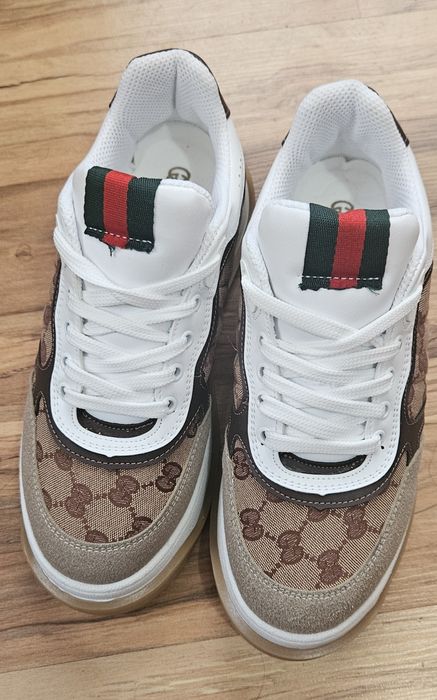 Нови дамски обувки на Gucci 39 номер