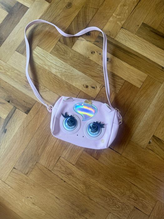 Интерактивна чанта