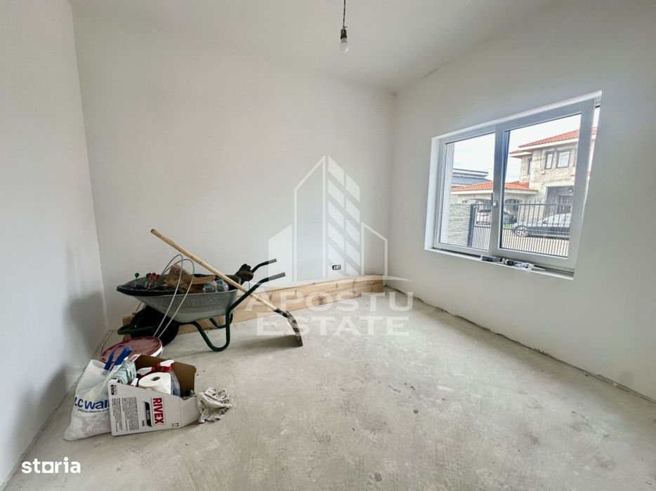 Duplex cu 5 camere in zona benzinariei Eso din Giroc