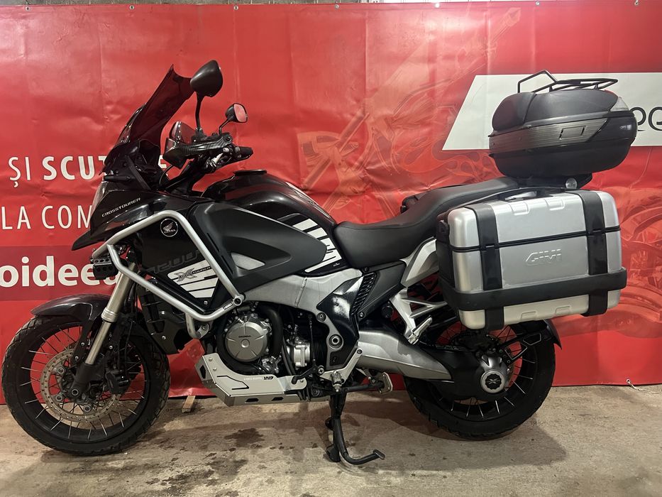 Motoideea vinde HONDA  CROSSTOURER VFR1200X 2012 ABS Rate Garantie