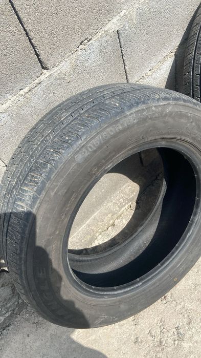 Авто шины почти новый