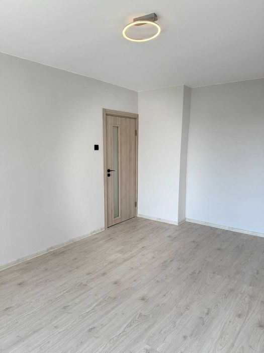 Продава се Двустаен апартамент в Велико Търново, Акация - 62 кв.м за 2097 €/кв.м - Снимка #8