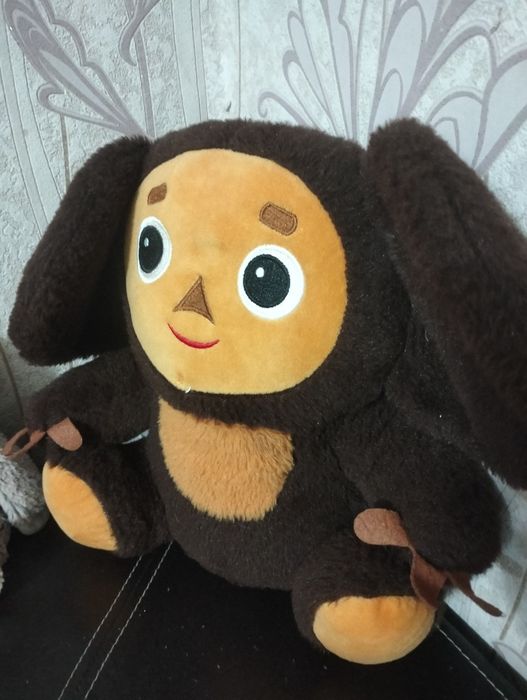 Чебурашка игрушка