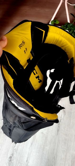 Продам Вратарские шорты