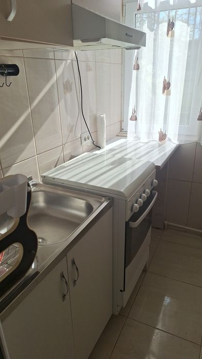 Inchiriez apartament 2 camere