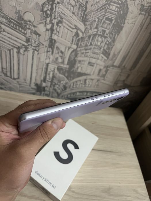 Самсунг S21 fe 126 gb