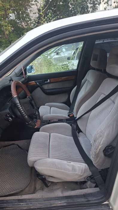 Продам ауди 100 с4