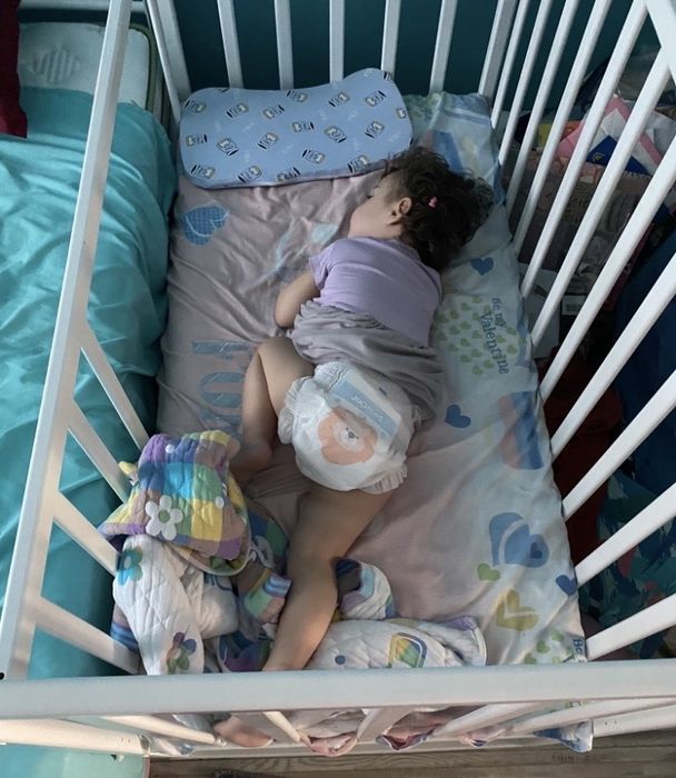 Кроватка с матрасом