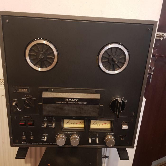 Aparat cu benzi audio ,analog
