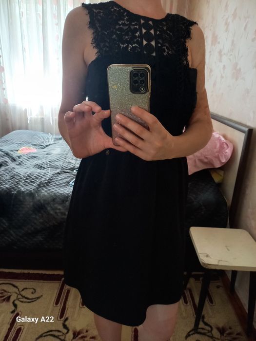 Платье чёрного цвета