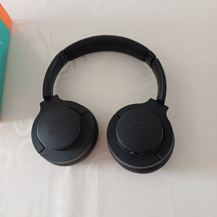 Беспроводные наушник