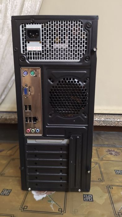 Продаю компьютер core i3