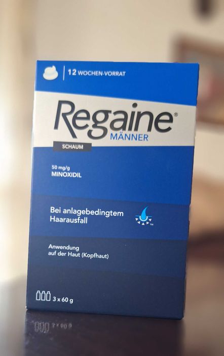 Пяна за мъже при оплешивяване и косопад