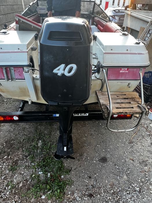 Лодка Sunbird SPL 150 с регистриран колесар и сонар