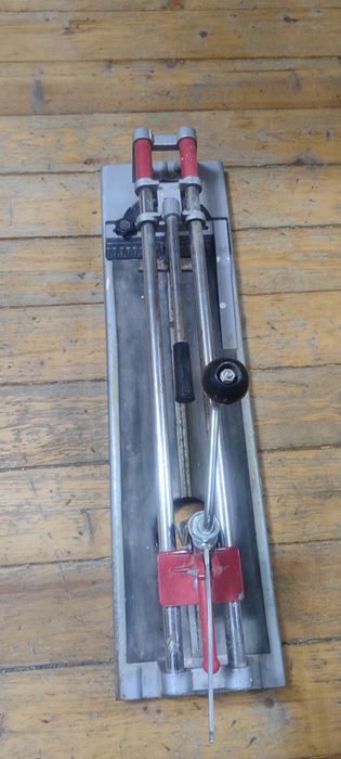 Плиткорез 50 см для керамической плитки продам