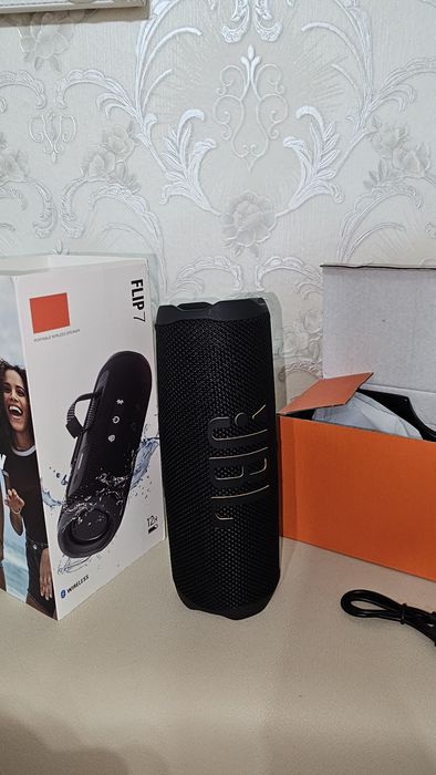 Jbl flip 7 boxa portabila