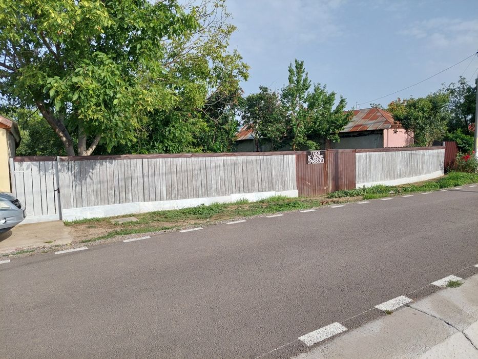 Teren intravilan Chiscani (35 Euro/mp)