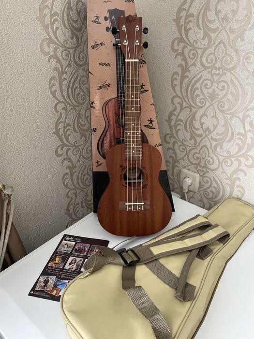 Новый Укулеле Flight UNC 310 PACK brown. + Тюнер; чехол.