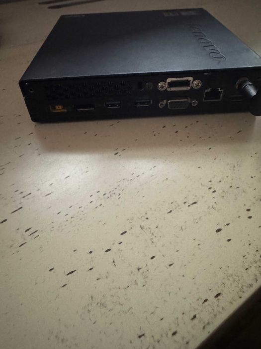 Lenovo Tiny M93p - E3-1265L v3 (4 cores/8 threads), 16GB DDR3, 500GB SSD, 10/100/1000 LAN & Wi-Fi