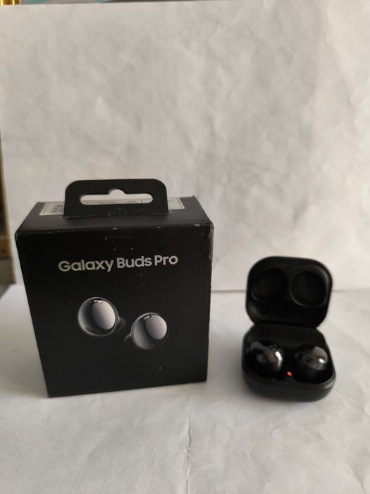 Беспроводные наушники Samsung bads pro