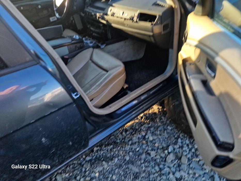 BMW 7 2004г. и BMW 5 2000г. на части