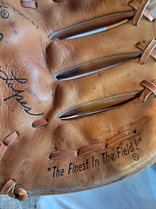 Бейзболна ръкавица ( колекционерска)