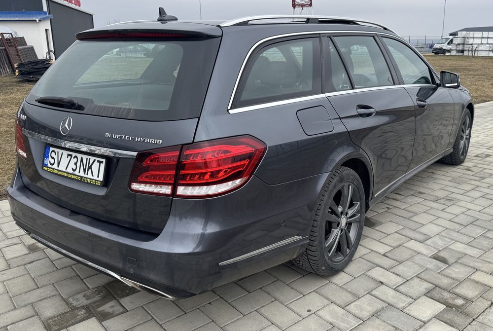 Mercedes Benz E300 Hybrid