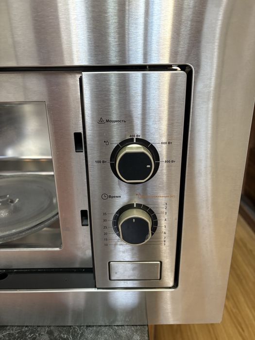 Микроволновка Midea