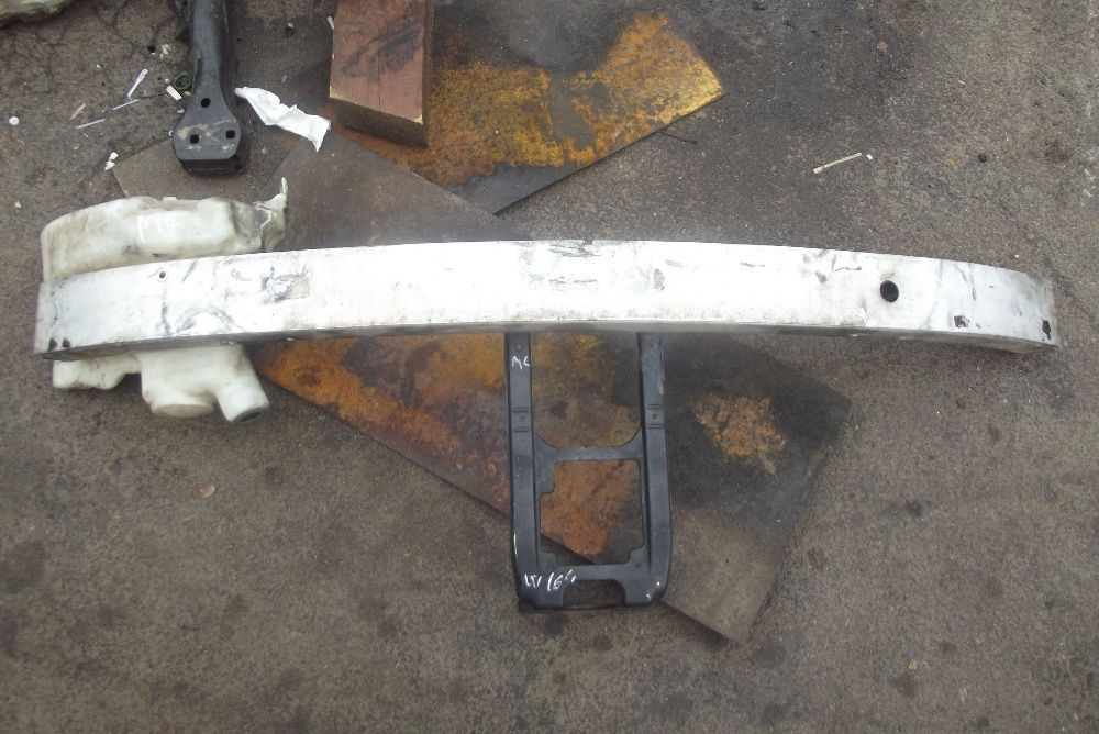 Armatura bara fata Mercedes ML W164 GL X164 2005-2012 armatura fata