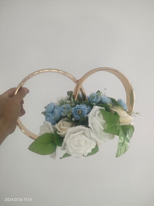 Ornament auto cu magnet