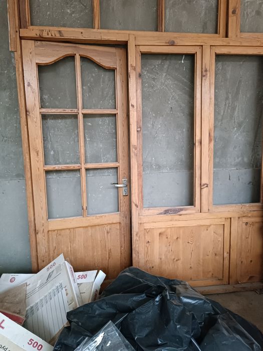 Тахта эшик ва ром сотилади