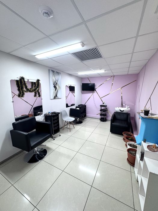 Комерческая недвижимость Парикмахерская Салон Красоты