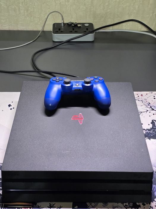 Playstation 4 pro 1tb взломанная 12.02