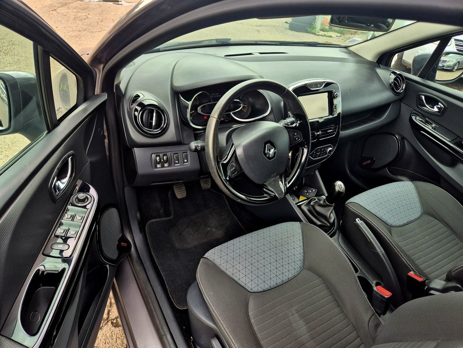 VOLKSWAGEN Golf 2010 — imagine 5